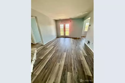 1610 Greenhollow Drive, Iselin, NJ 08830 - Photo 15