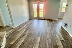 1610 Green Hollow Dr, Iselin, NJ 08830 - Photo 15