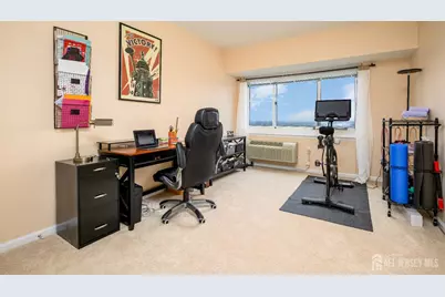 110 Somerset Street #2103, New Brunswick, NJ 08901 - Photo 17