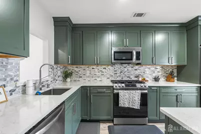 110 Castle Pointe Boulevard, Piscataway Township, NJ 08854 - Photo 5