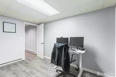 110 Castle Pointe Boulevard, Piscataway Township, NJ 08854 - Photo 17