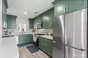 110 Castle Pointe Blvd, Piscataway Township, NJ 08854 - Photo 7