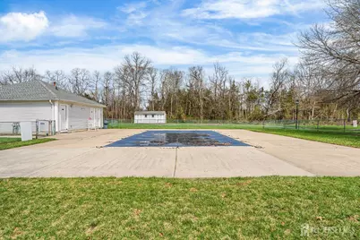 110 Castle Pointe Boulevard, Piscataway Township, NJ 08854 - Photo 43