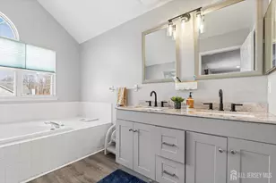 110 Castle Pointe Blvd, Piscataway Township, NJ 08854 - Photo 25