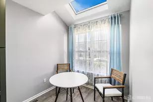 110 Castle Pointe Blvd, Piscataway Township, NJ 08854 - Photo 11