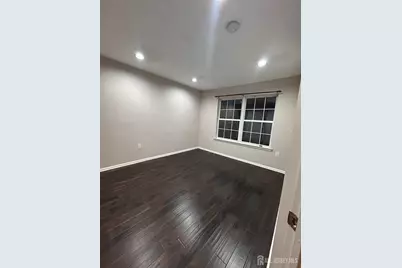 302 Wellington Park Drive, South Brunswick Township, NJ 08540 - Photo 11