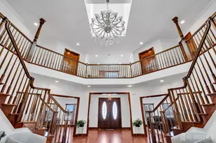 3251 Premier Pl, Allentown, NJ 07719 - Photo 9