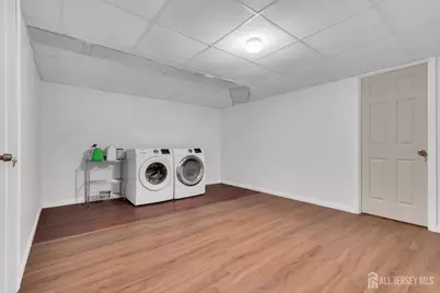 3251 Premier Place, Allentown, NJ 07719 - Photo 51