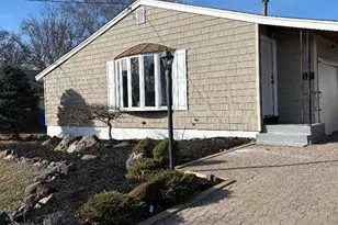 42 Boulevard E, Old Bridge Township, NJ 07735 - Photo 1