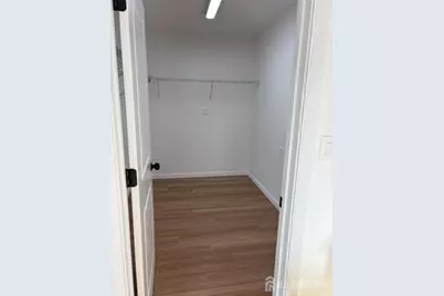 42 Boulevard East, Old Bridge Township, NJ 07735 - Photo 15