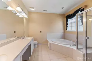 255 Spring Meadow Way, Monroe Township, NJ 08831 - Photo 17