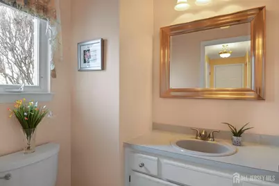 8 Russell Court, Montville, NJ 07045 - Photo 11