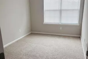 2602 N Formall Ln, Middlesex, NJ 08831 - Photo 15