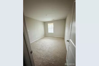 2602 N Formall Lane, Middlesex, NJ 08831 - Photo 5