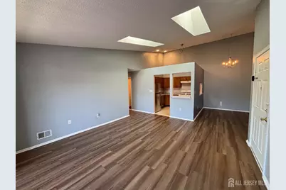 17 Pembrook Avenue, North Brunswick Township, NJ 08902 - Photo 3