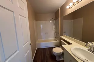 17 Pembrook Ave, North Brunswick Township, NJ 08902 - Photo 11