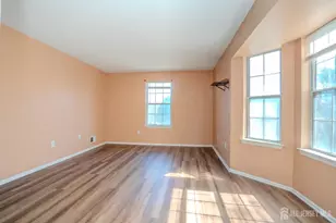 17 Pembrook Ave, North Brunswick Township, NJ 08902 - Photo 15