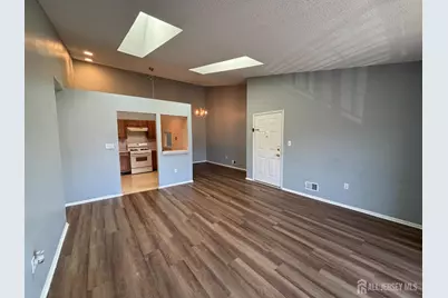 17 Pembrook Avenue, North Brunswick Township, NJ 08902 - Photo 7