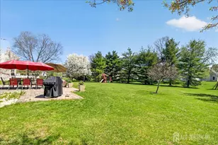 25 Kinglet Dr N, Plainsboro Township, NJ 08512 - Photo 47