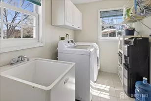 25 Kinglet Dr N, Plainsboro Township, NJ 08512 - Photo 37