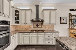 124 Masters Dr, Monroe Township, NJ 08831 - Photo 29