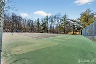 810 Cricket Ln, Woodbridge Township, NJ 07095 - Photo 13