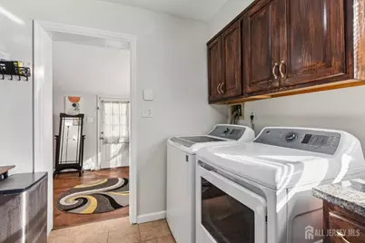 41 Pinetree Drive, Sayreville, NJ 08859 - Photo 11