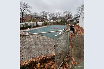 1529 W 7th Street, Piscataway Township, NJ 08854 - Photo 3