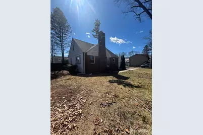 1529 W 7th Street, Piscataway Township, NJ 08854 - Photo 1