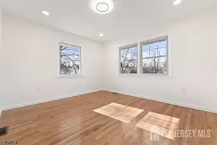 147 Wedgewood Ave, Woodbridge Township, NJ 07095 - Photo 9