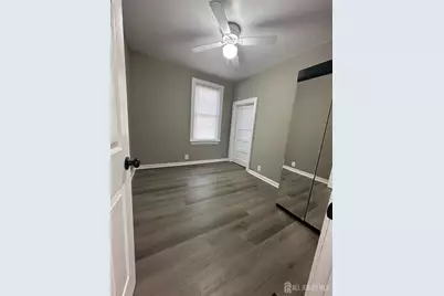 28 Bird Avenue, Iselin, NJ 08830 - Photo 9