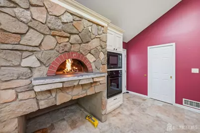 7 Monroe Place, Cranbury Township, NJ 08512 - Photo 13