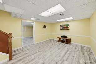 7 Monroe Pl, Cranbury Township, NJ 08512 - Photo 43