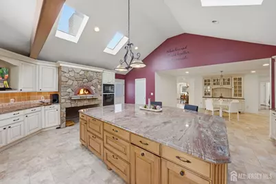 7 Monroe Place, Cranbury Township, NJ 08512 - Photo 7