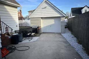 30 Cypress St, Carteret, NJ 07008 - Photo 27