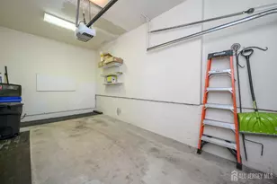 675 Raritan Rd, Clark Township, NJ 07066 - Photo 31