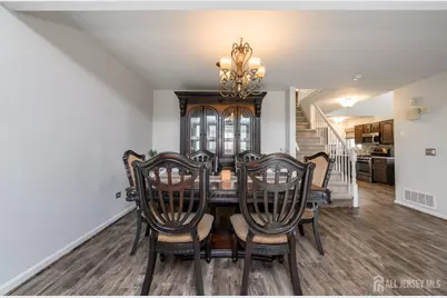 675 Raritan Road #24, Clark Township, NJ 07066 - Photo 9