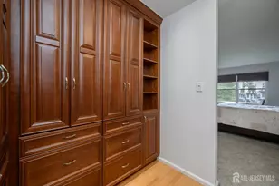 675 Raritan Rd, Clark Township, NJ 07066 - Photo 19