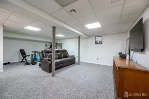 675 Raritan Rd, Clark Township, NJ 07066 - Photo 27