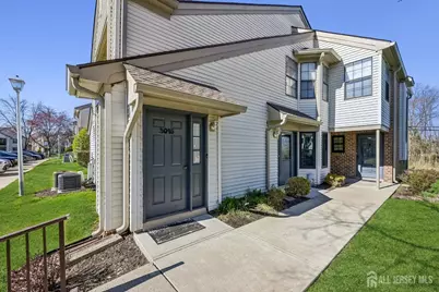 3015 Lighthouse Lane, Sayreville, NJ 08859 - Photo 3