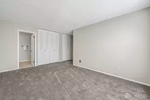 3015 Lighthouse Ln, Sayreville, NJ 08859 - Photo 21