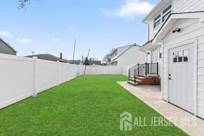 124 Dunbar Avenue, Fords, NJ 08863 - Photo 35