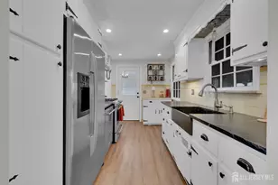 369 Union Ave, Middlesex, NJ 08846 - Photo 11