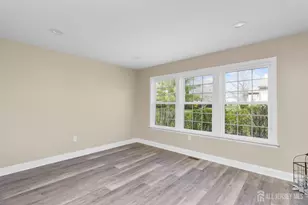 14 Dorchester Dr, Monroe Township, NJ 08831 - Photo 13