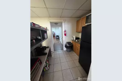 389 Smith Street, Perth Amboy, NJ 08861 - Photo 15