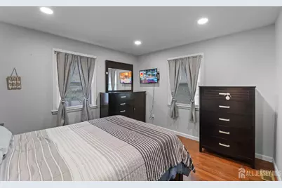 639 Parkview Avenue, North Plainfield, NJ 07063 - Photo 5