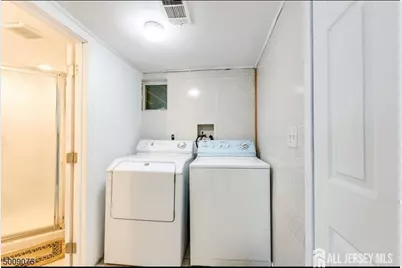 265 Correja Avenue, Iselin, NJ 08830 - Photo 23