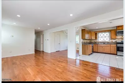 265 Correja Avenue, Iselin, NJ 08830 - Photo 11