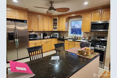 71 Rodak Circle, Edison, NJ 08817 - Photo 3