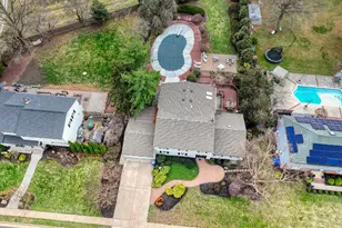 950 Schweitzer Pl, North Brunswick Township, NJ 08902 - Photo 41